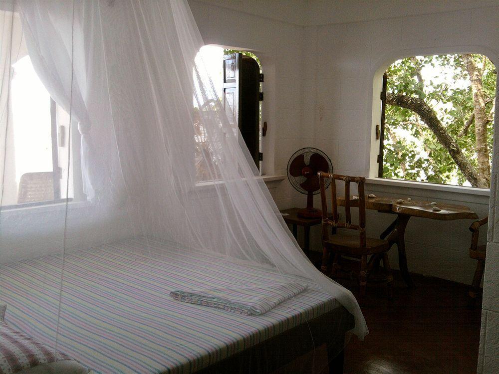 בוסואנגה Pierhouse Lodging מראה חיצוני תמונה
