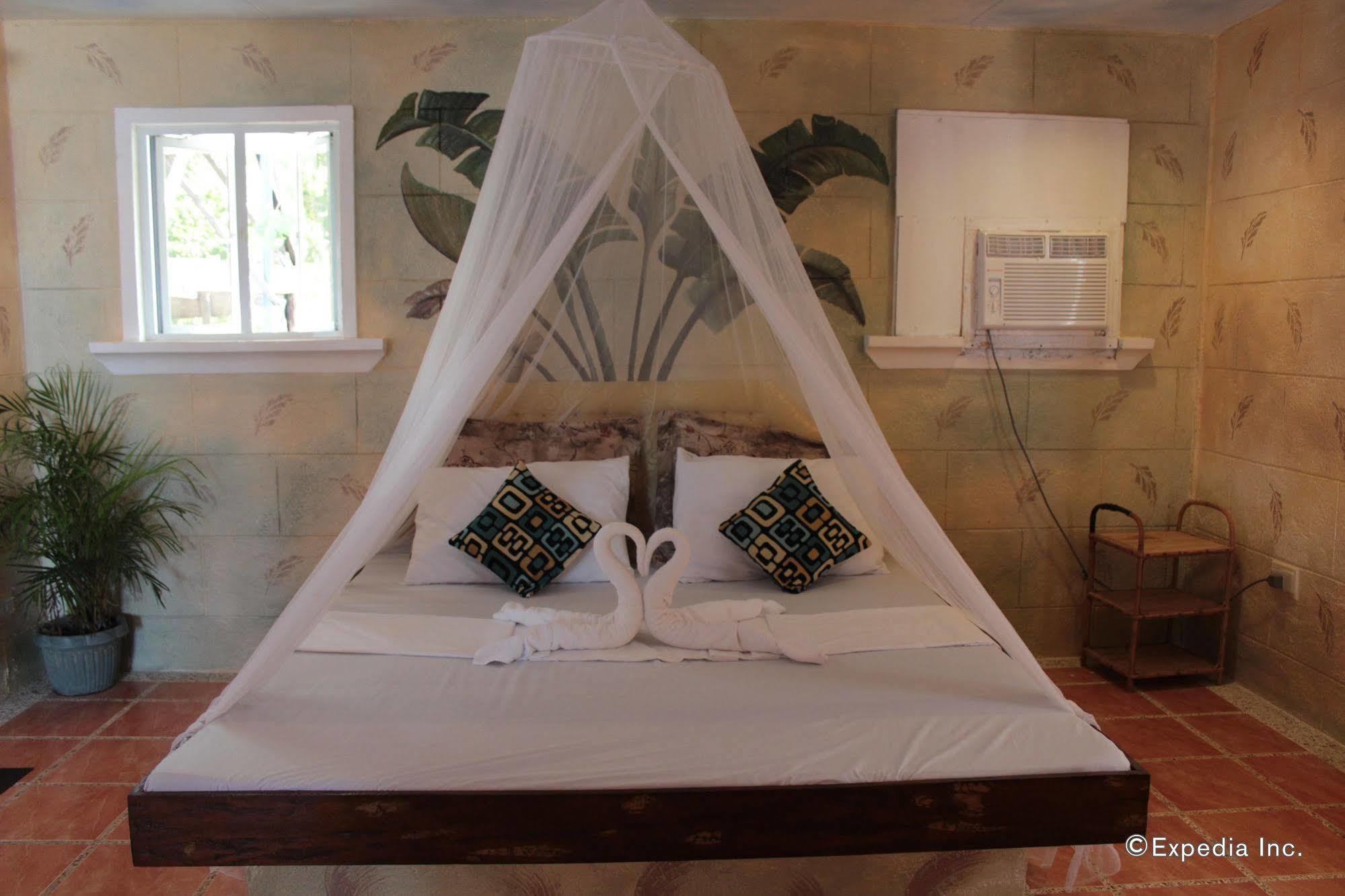 בוסואנגה Pierhouse Lodging מראה חיצוני תמונה