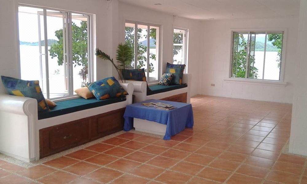 בוסואנגה Pierhouse Lodging מראה חיצוני תמונה